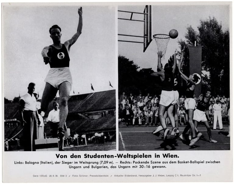 1939 Aktueller Bilderdienst Basketball Photo Card Serie 1372as (Germany) Hungary vs Bulgaria