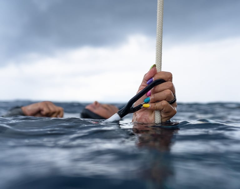 freediving competition photography athlete underwater Laura Mommicchi