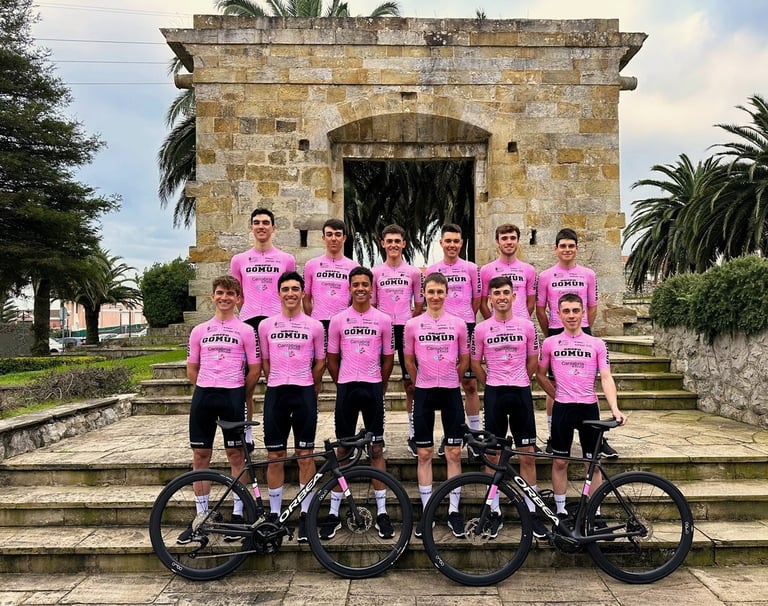 foto equipo gomur ayuntamiento de camargo 2024