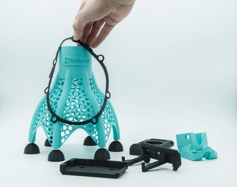 verschiedene Bauteile aus dem 3d drucker