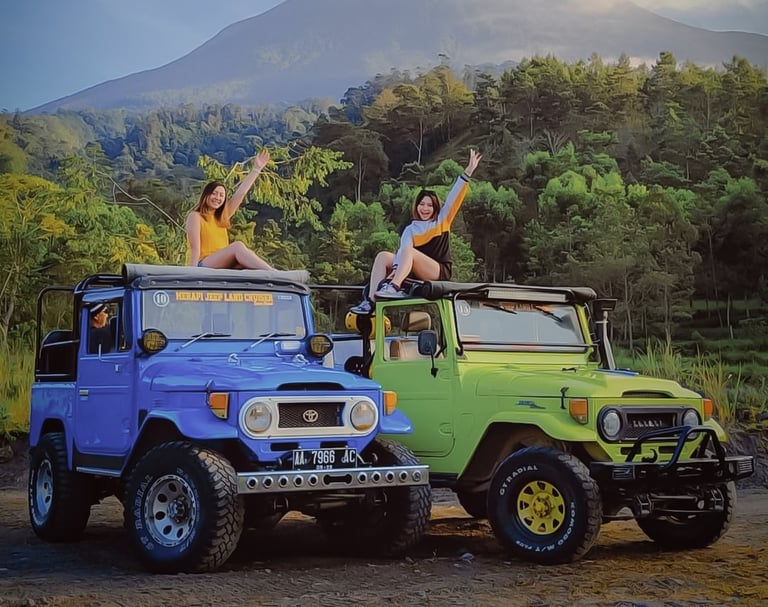 Paket Sunrise Merapi Jeep Lava Tour