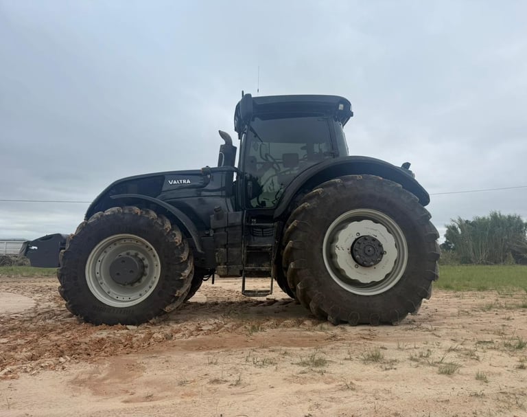 Tipo: Trator | Marca: Valtra | Modelo: S353 | Ano: 2017