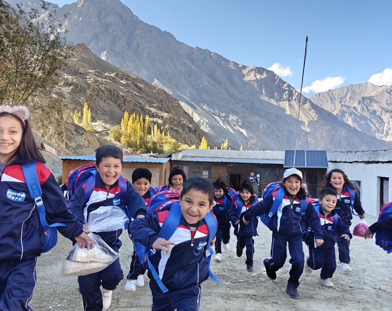 School children participating in a Samaarambh Foundation education program in Ladakh