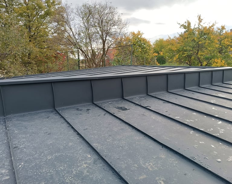 detail-hliníková-falcovaná-krytina-opava