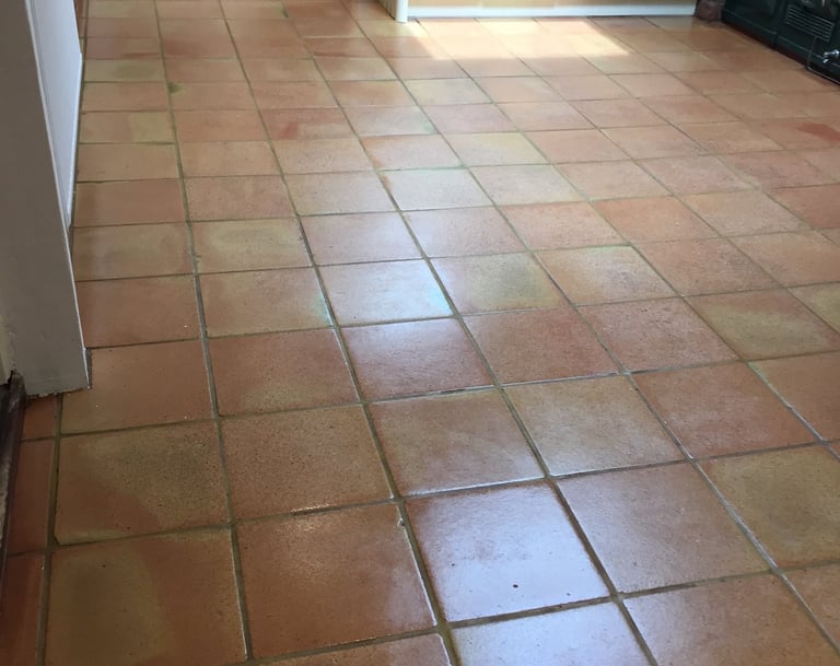 restoring terracotta floor tiles, cleaning terracotta tiles, sealing terracotta, 