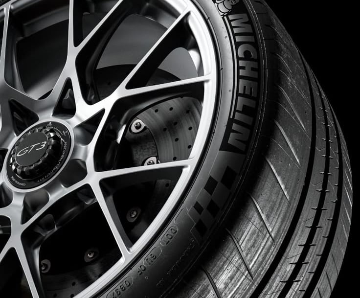 285/40 R22 ROLLS ROYCE CULLINAN TYRE FOR SALE AT THE TYREPUBLIC TIRE SHOP IN nIGERIA
