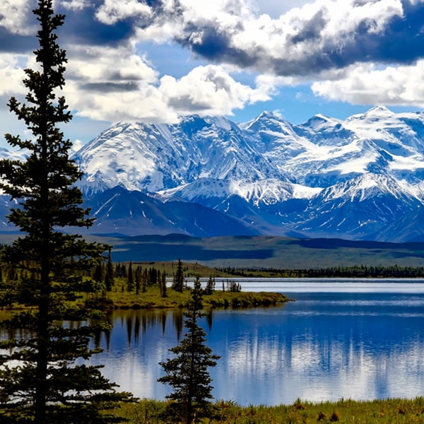 Trusted Auto Transport Broker | Hunter and Hunter Enterprises | AlaskaTransport