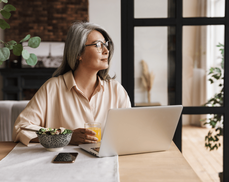 experienced and CELTA certified teachers teaching English online