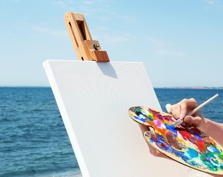 Painting on the beach in Honolulu