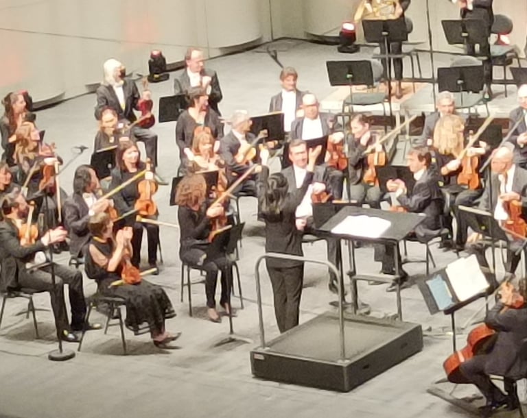 Female conductor 