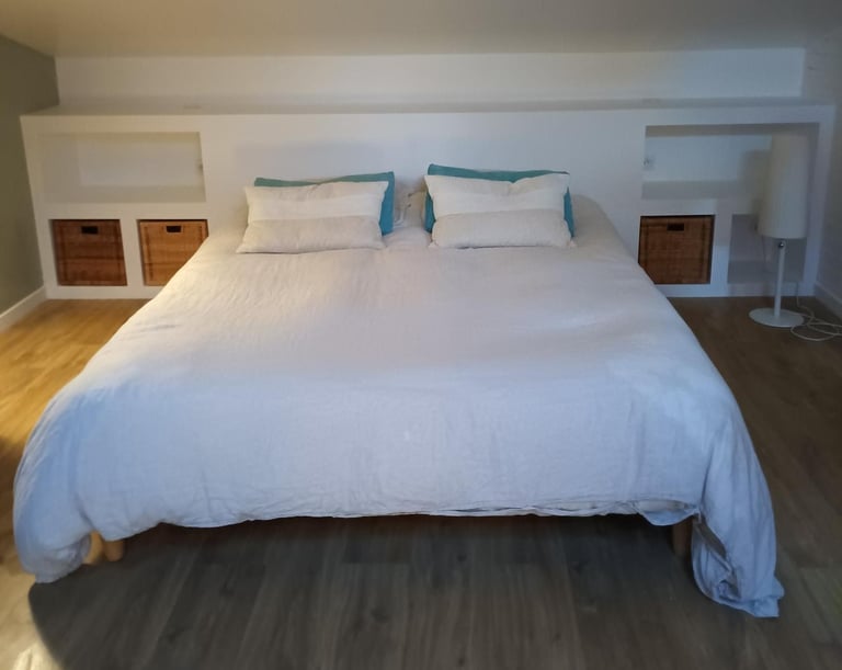 creation-tete-de-lit-sur-mesure-les-sables-d-olonne-les-achards-talmont-ile-d-olonne-saint-gilles-croix-de-vie