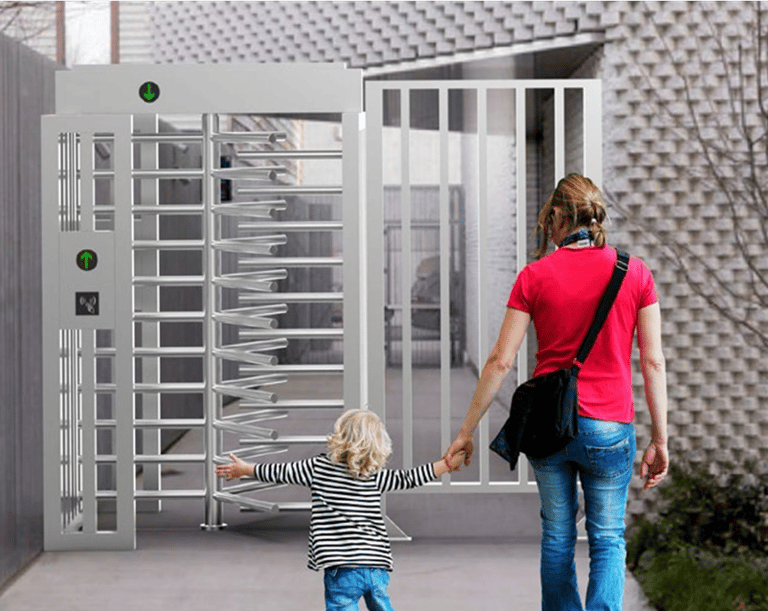 Instalación de cámaras de videovigilancia en comunidad de vecinos por A4 Sicma