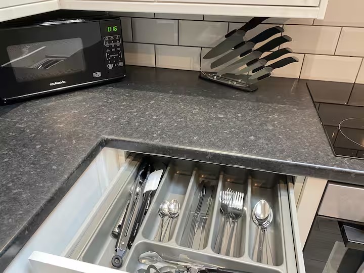 fully equipped kitchen morecambe serviced