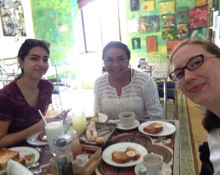 Vive el español en Mérida mientras lo aprendes.