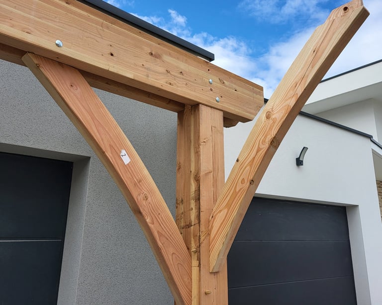 Liens courbes avec assemblage tenons mortaises