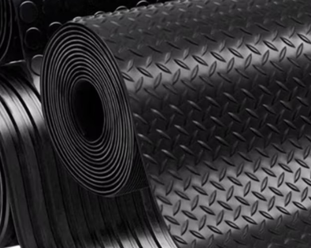 Tapis caoutchouc en rouleau  