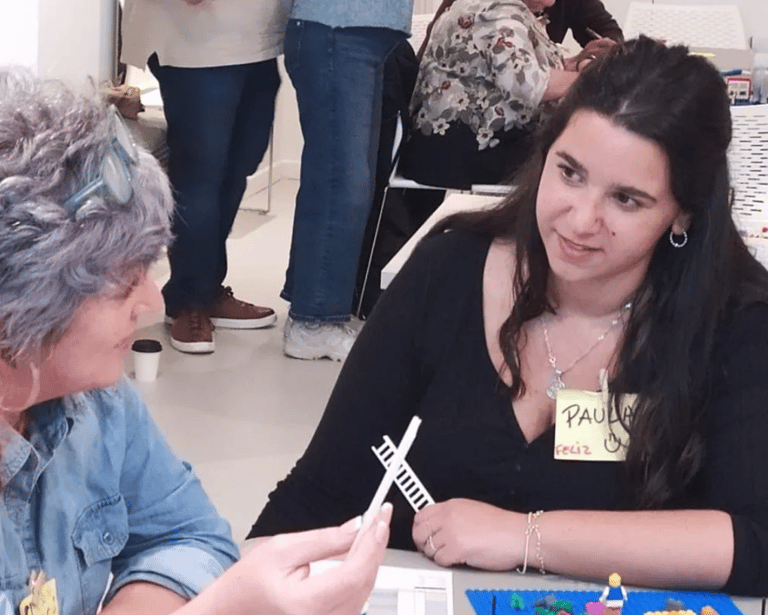 Facilitadora Paula Gay Luberti