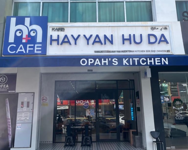 outlet kedua hayyan huda