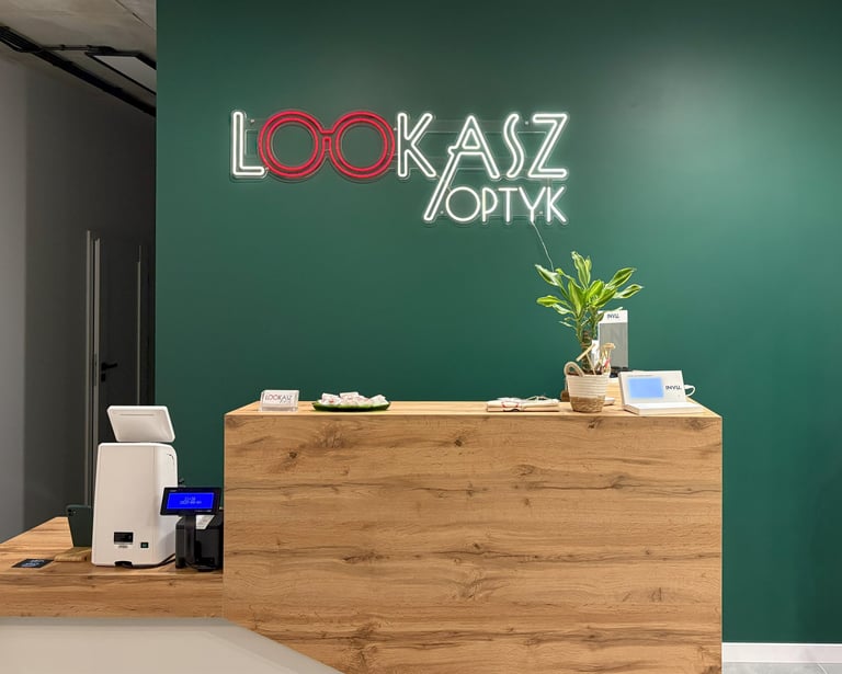 Wnętrze salonu LOOKASZ OPTYK