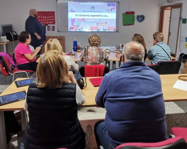 Taller Móviles Mayores #SomosBarrio