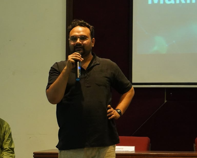 On January 28, 2023, Nagpur Chalchitra Foundation organized a one-day workshop called "FilMobGraphy"