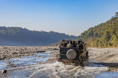 jim corbett jeep safari