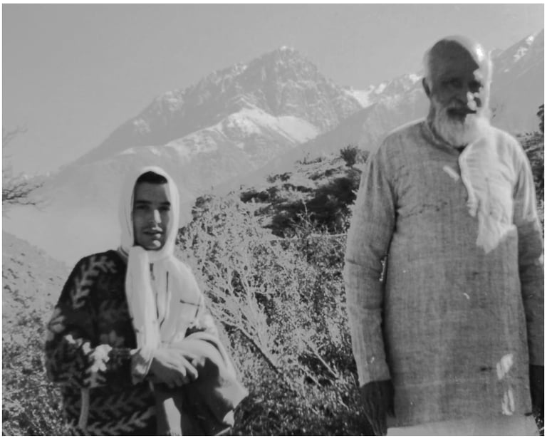 Shree Vasant Paranjpe y Juan Ojeda San Martín