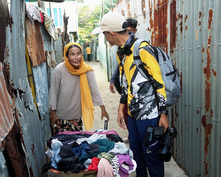 Vendors in Mangsee