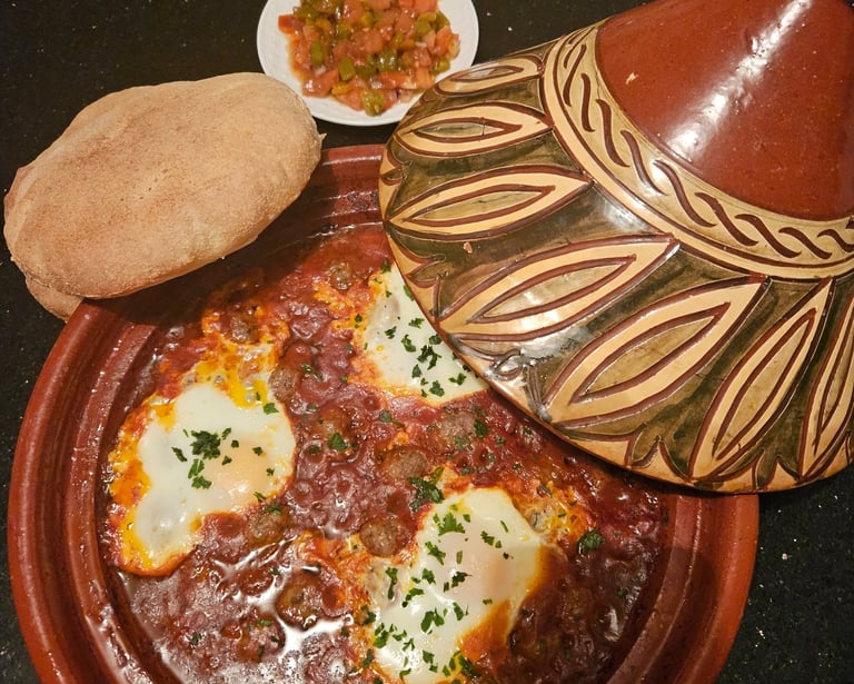 tajine de kefta et oeufs