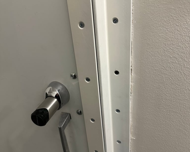 Ovien murtosuojaraudat