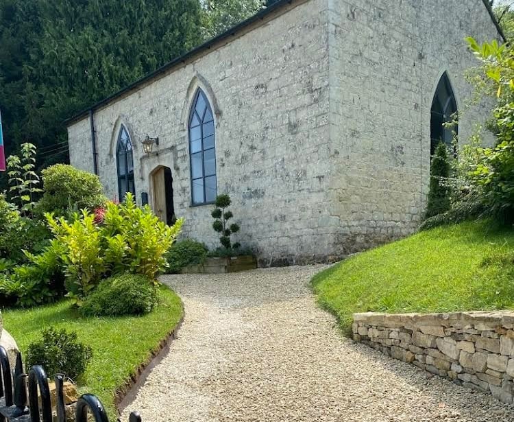 Lime repointing, restoration, and stone conservation works on a church chapel