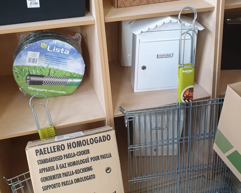 manguera, buzones, parrillas y paelleros