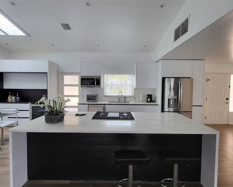 Picture of kitchen renovation by White and Wood Custom Carpentry in Orlando Florida