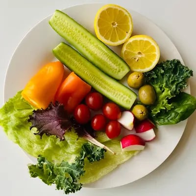 Crisp Garden Salad with Homemade Vinaigrette