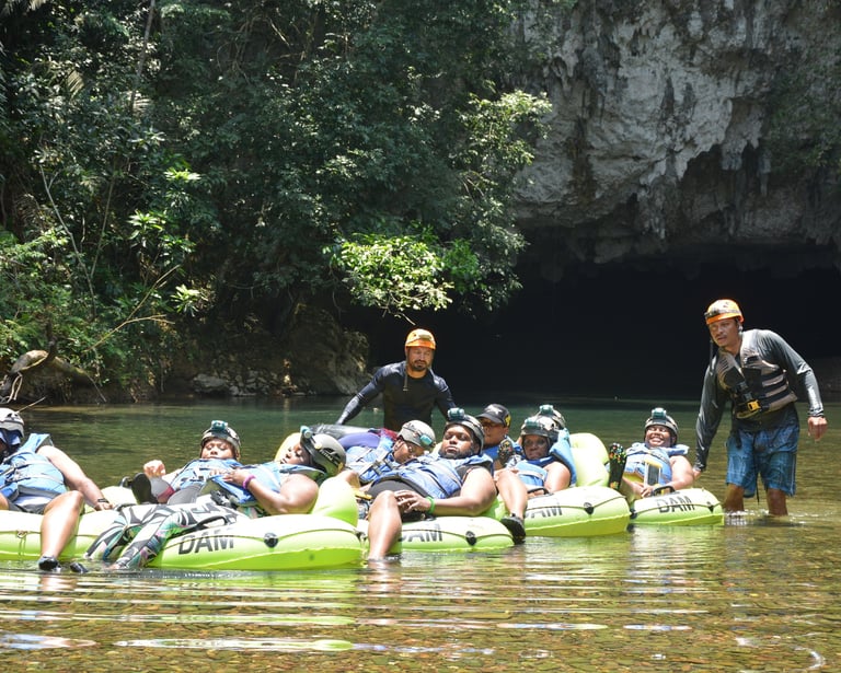 Cavetubing with Jaguar Paw