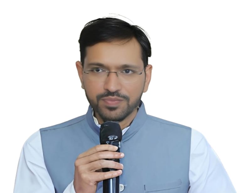 SUNIL ROKADE SIR FOUNDER OF CHOTA MBA INSTITUTION