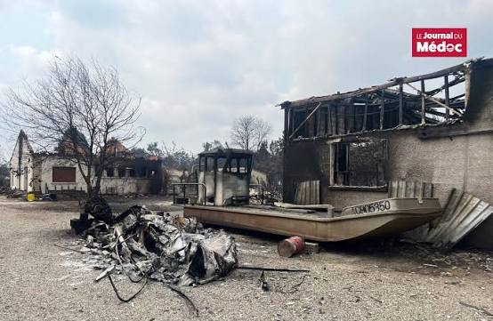 Habitation détruite par l'incendie de Saumos en Gironde, illustrant les dégâts causés aux bâtiments 