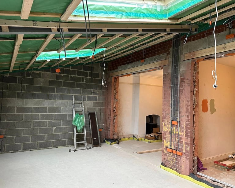 Walls ready to plasterboard and skim.
