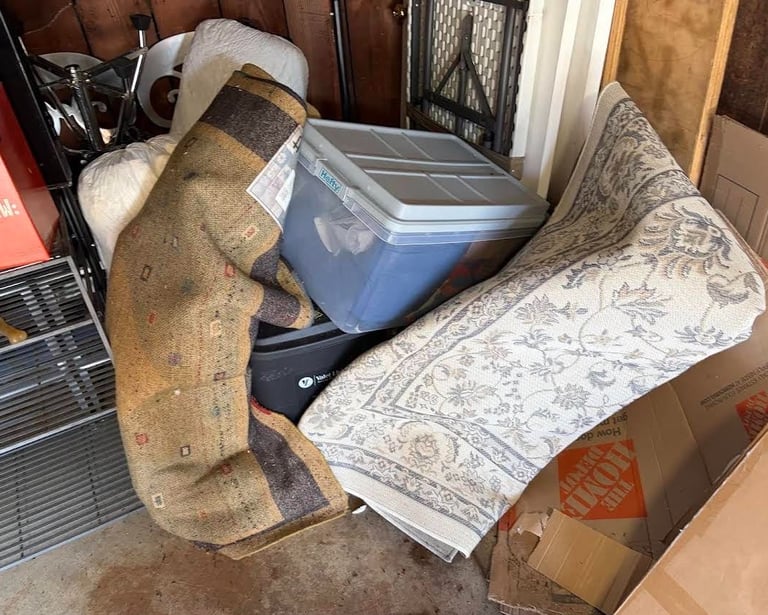 SFC Junk Removal: Old carpet hauling & padding disposal in the Bay Area.