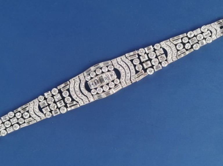 Art Deco diamond set platinum bracelet