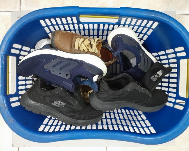 cuci sepatu berbagai macam jenis