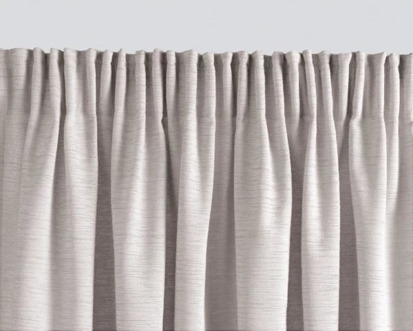 Tête de rideau froncée en continue