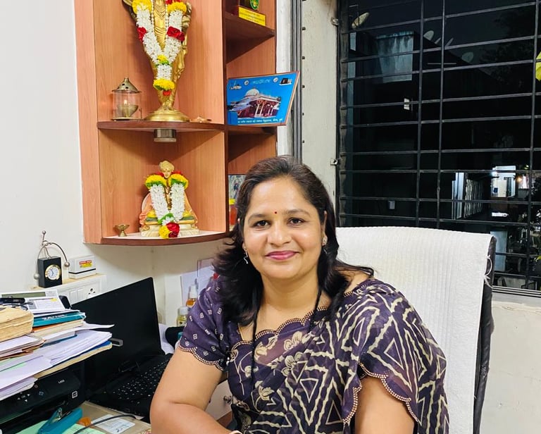 dr. Chhaya Shinde       Expert ayurvedic doctor