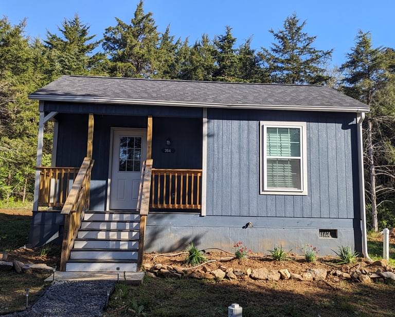 airbnb cabin rental  blue cottage