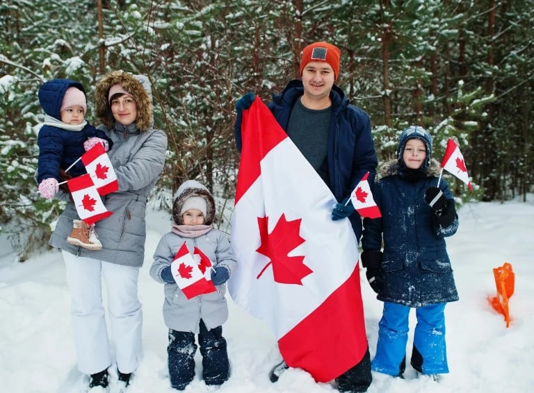 Canadá ofrece más de 80 opciones de inmigración para extranjeros que desean vivir en Canadá.