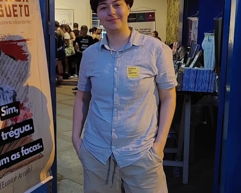 Jéssica Iancoski editora