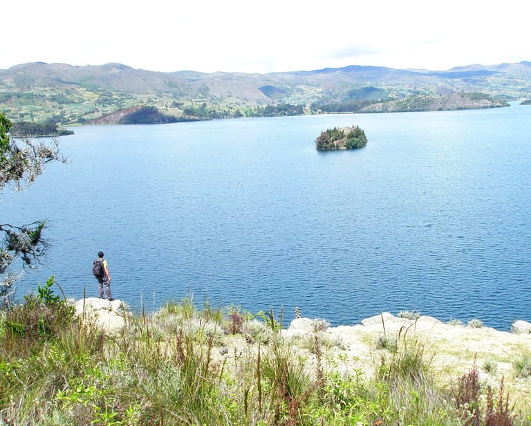 Lago de Tota, Laguna de Tota, Refugio Génesis, naturaleza, vista, aire puro, montañismo, senderismo