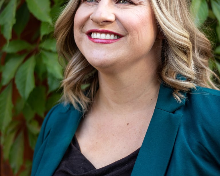 Leah Fink All Thrive