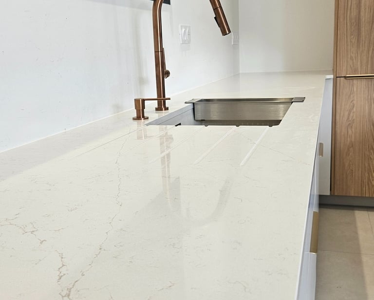 Silestone Persian white