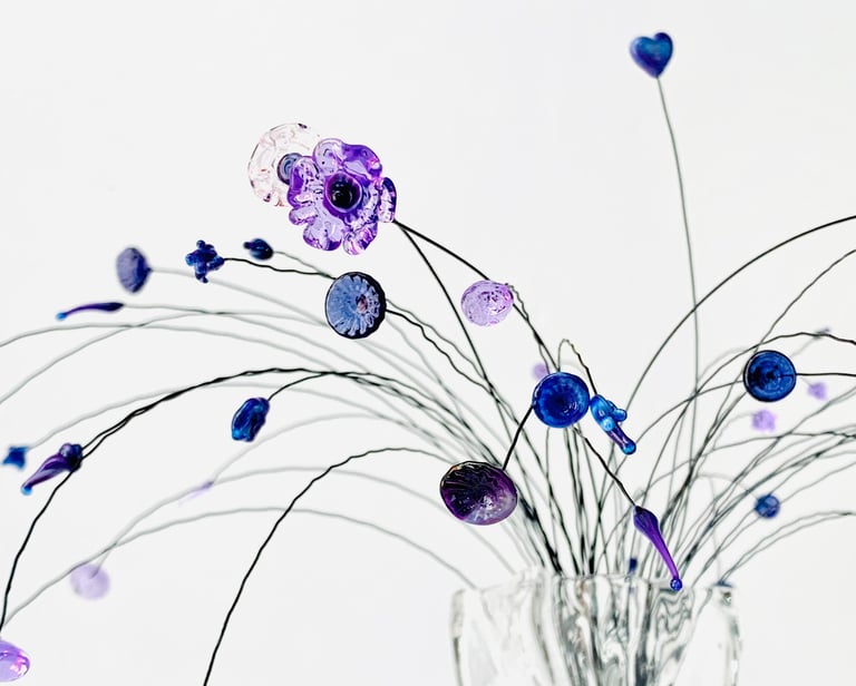 Objets décoratifs plutôt floraux, originaux, comme des bijoux décoratifs de table en verre de Murano